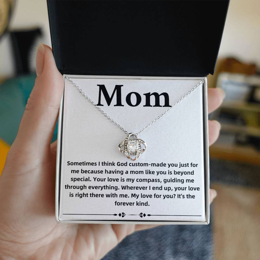 Mom's Eternal Love Knot